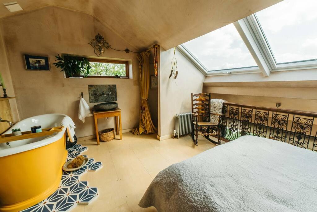 Romantic Country Annex With Views - 10 Min To Bath Cold Ashton Kültér fotó